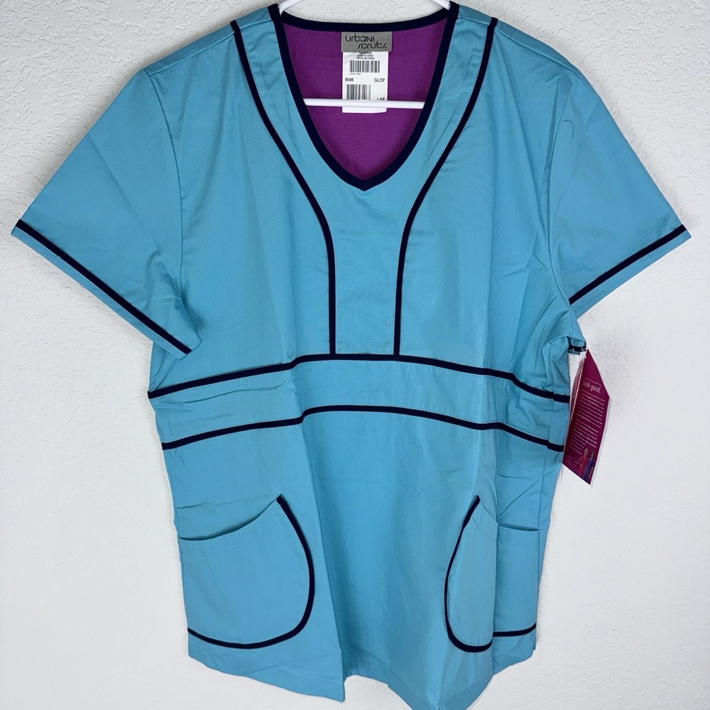 Urbane Scrubs Women's Large NWT Glacier Blue Navy Piping 9546 Medical Top